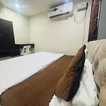 Champion Hotel