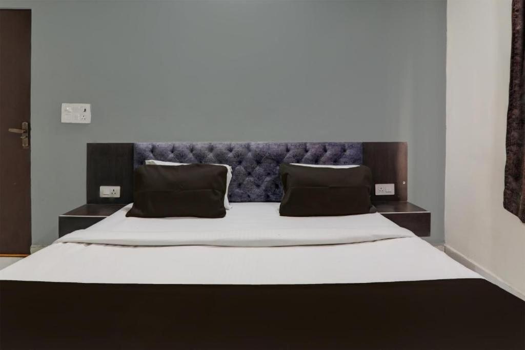 Champion Hotel