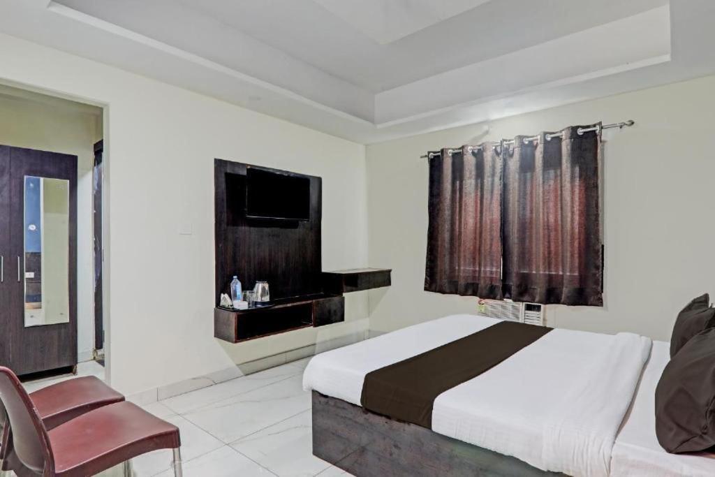 Champion Hotel