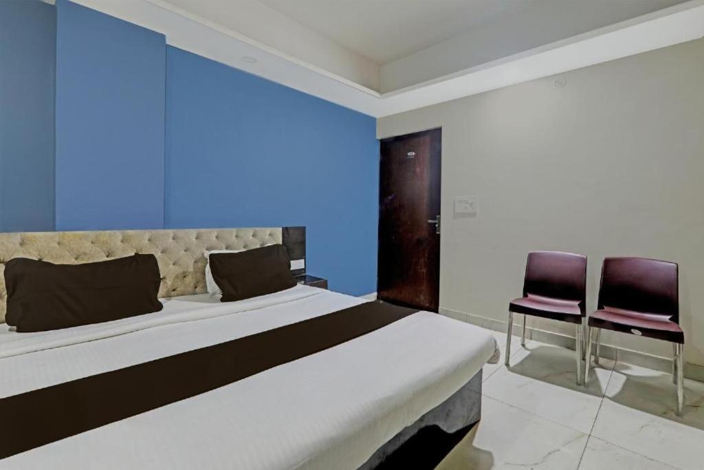 Champion Hotel Lucknow
