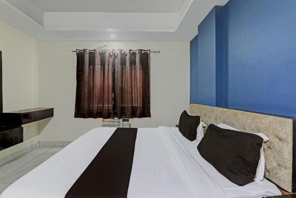 Champion Hotel Lucknow